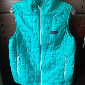 EUC Patagonia Nano Puff Vest - Womens XL
